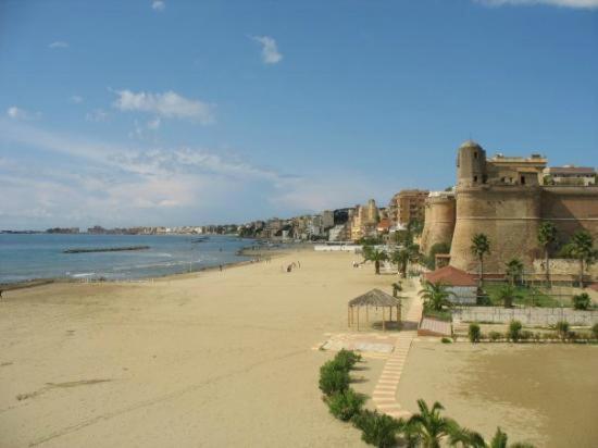 Bellavista, Il Tuo Soggiorno Vista Mare! Apartment Nettuno Luaran gambar
